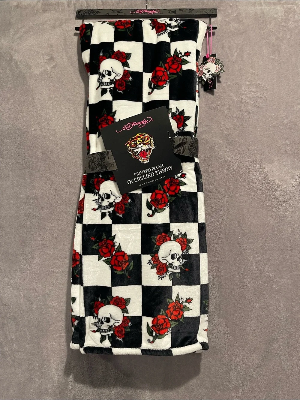 Ed Hardy Black, White & Red Rose Skull Printed Plush Oversized Throw 60”x70”